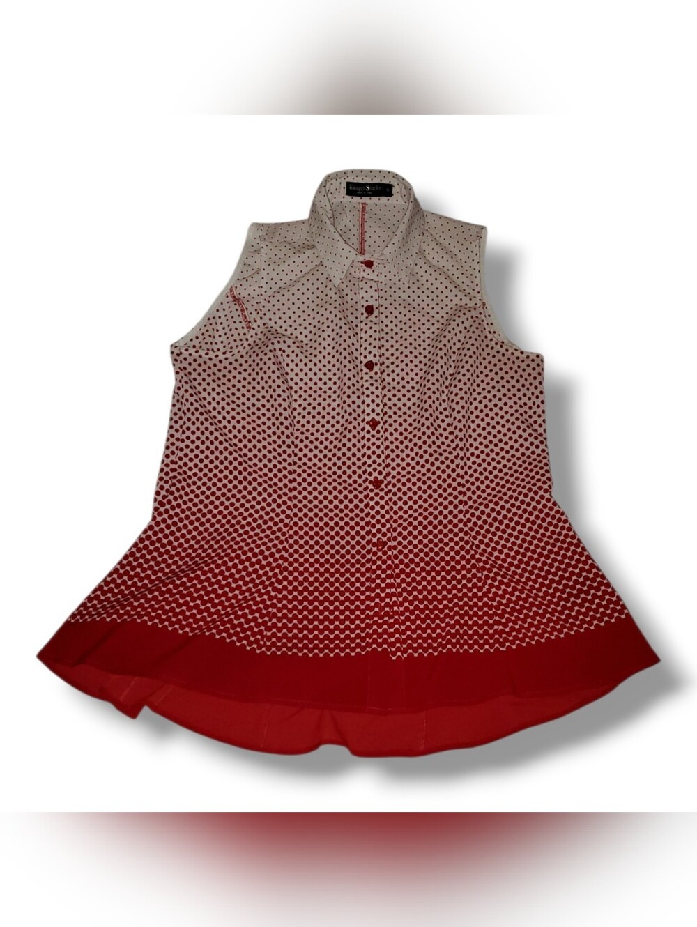 Sleeveless Red Ombre Dot Button-Front Blouse - Unknown Brand